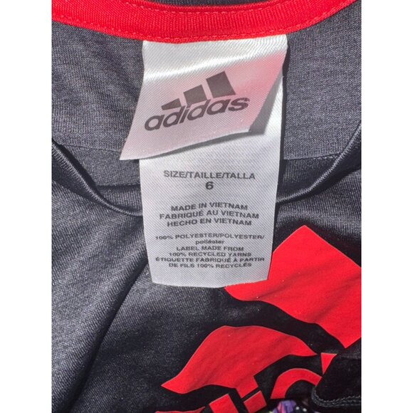 Adidas Kids T-Shirt Size 6 Black & Red Polyester Short Sleeve - Picture 2 of 3